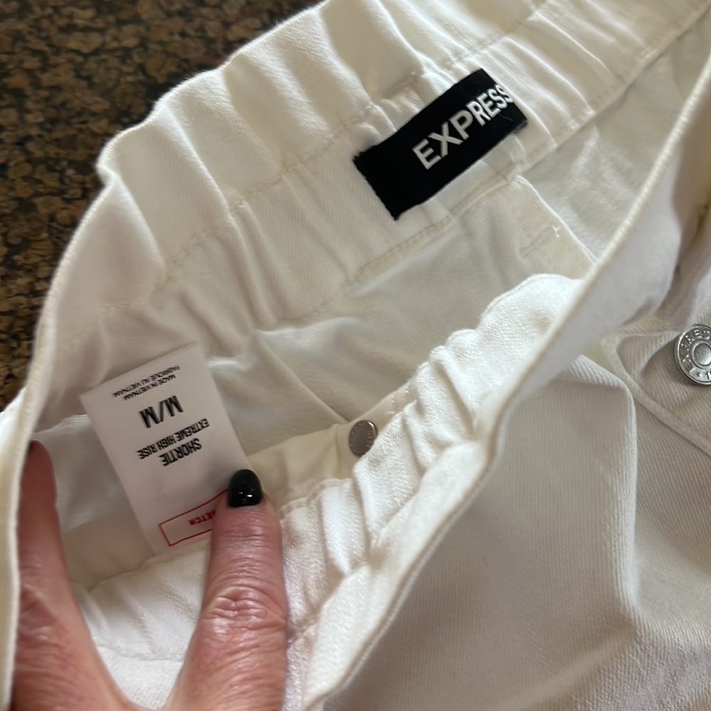 Express short - Picture 2 of 3